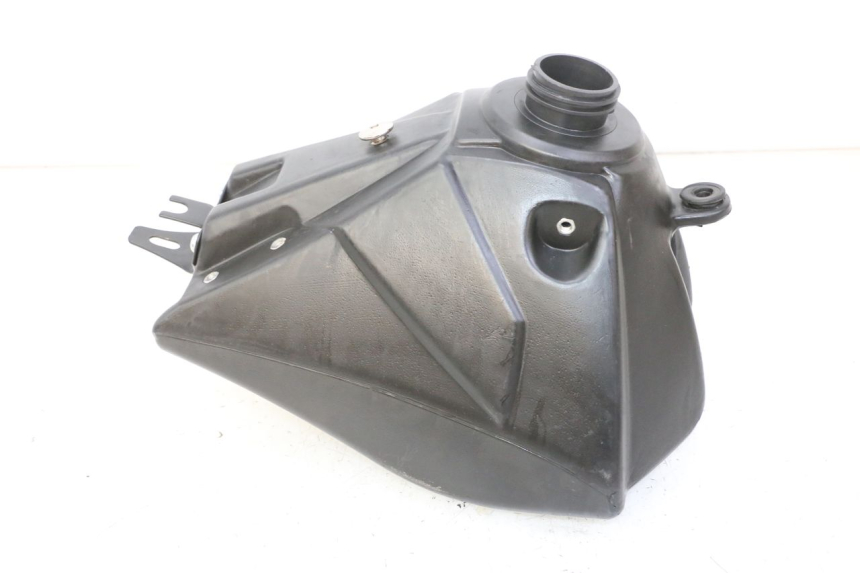 photo de RESERVOIR ESSENCE APOLLO RFZ 125 - Autre angle de vue