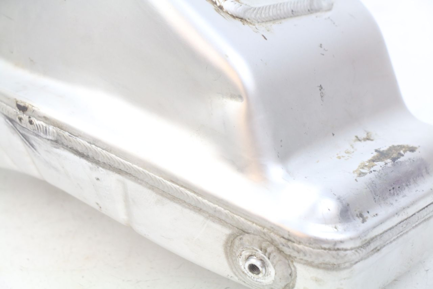 photo de RESERVOIR ESSENCE SUZUKI RM-Z RMZ 250 (2010 - 2016) - Zoom état d’usage