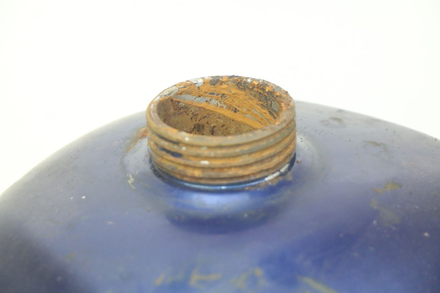 photo de RESERVOIR ESSENCE HYOSUNG RT KARION 125 (2003 - 2007) - Zoom composants