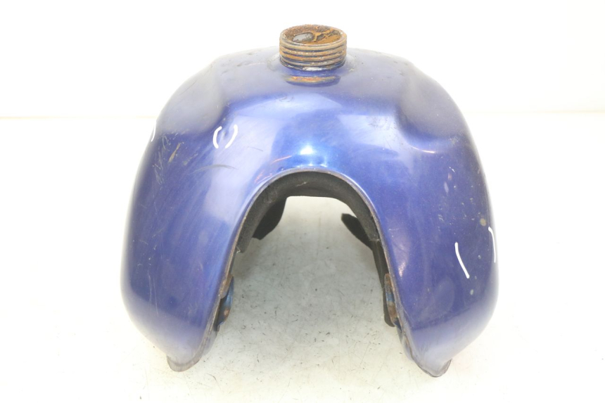 photo de RESERVOIR ESSENCE HYOSUNG RT KARION 125 (2003 - 2007) - Marquages et références