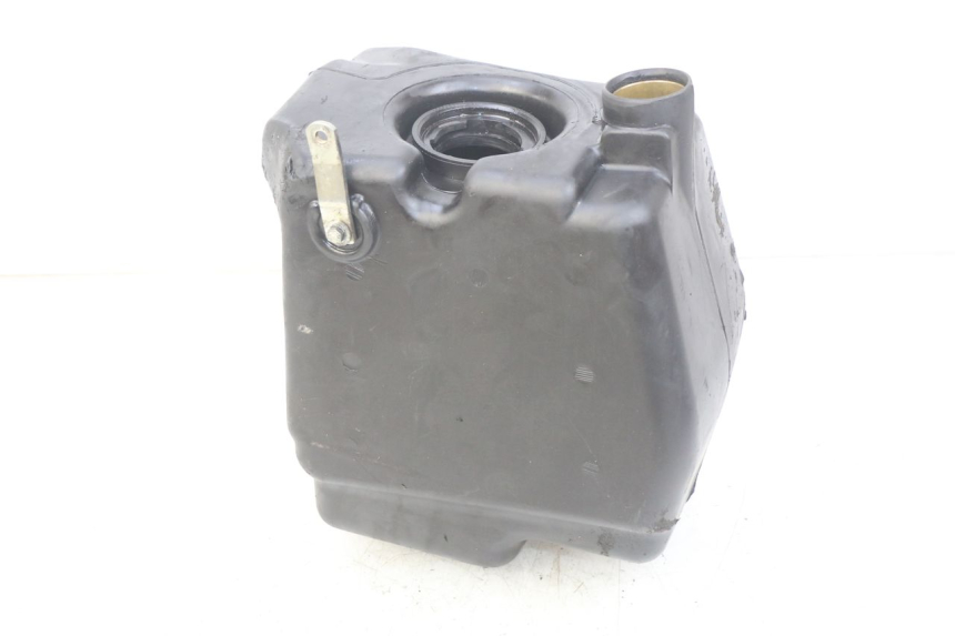 photo de RESERVOIR ESSENCE GILERA RUNNER SP 50 (2009 - 2017) - Zoom état d’usage