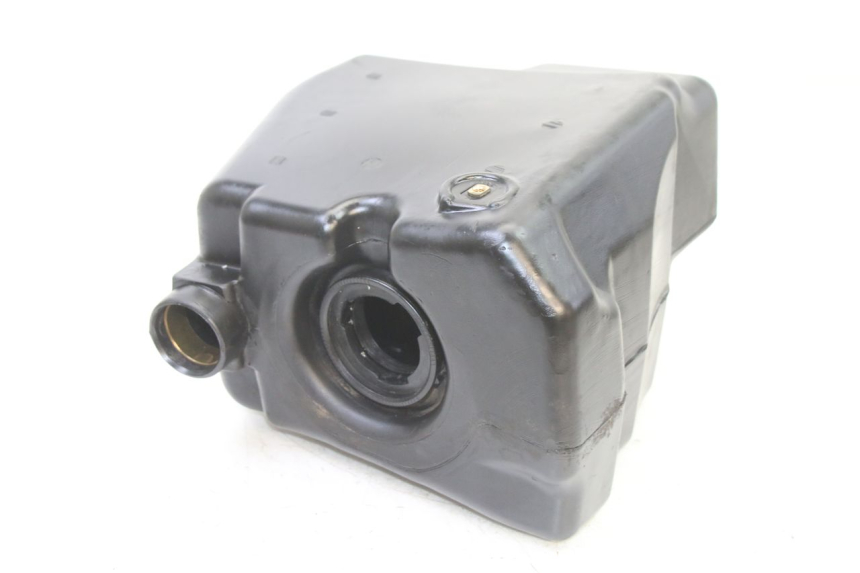 photo de RESERVOIR ESSENCE GILERA RUNNER SP 50 (2006 - 2008) - Détail de la pièce