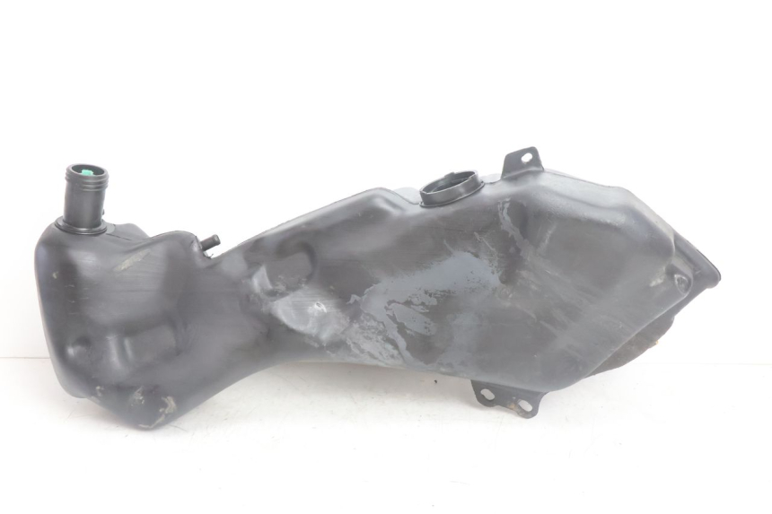 photo de RESERVOIR ESSENCE GILERA RUNNER SP 50 (2002 - 2004) - Vue principale