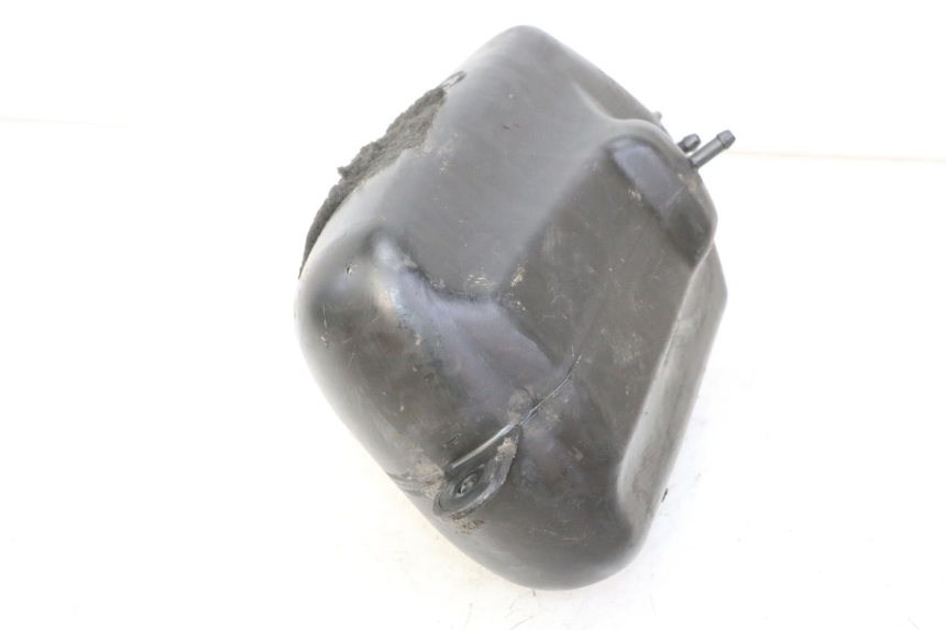 photo de RESERVOIR ESSENCE HYTRACK S 150 (2003 - 2011) - Détail de la pièce