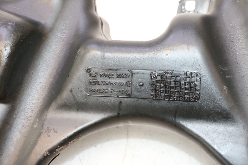 photo de RESERVOIR ESSENCE PEUGEOT SPEEDFIGHT 2 AC 50 (2000 - 2009) - Détail de la pièce