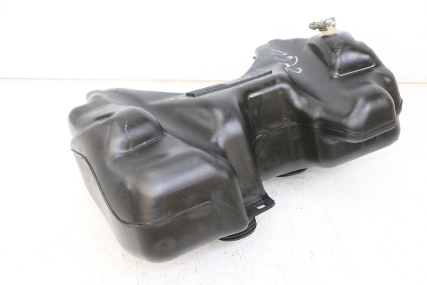 photo de RESERVOIR ESSENCE PEUGEOT SPEEDFIGHT 2 LC 50 (2000 - 2009) - Détail de la pièce