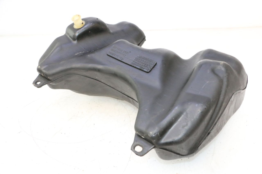 photo de RESERVOIR ESSENCE PEUGEOT SPEEDFIGHT LC 50 (1996 - 2002) - Détail de la pièce