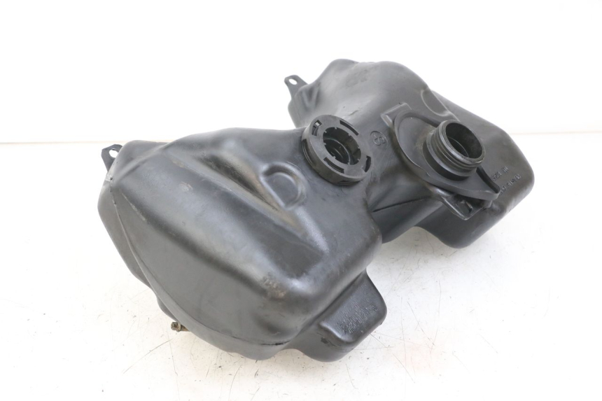 photo de RESERVOIR ESSENCE PEUGEOT SPEEDFIGHT 100 (1997 - 2007) - Autre angle de vue