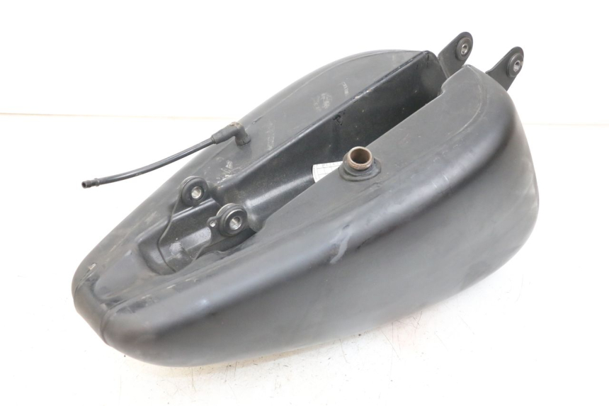 photo de RESERVOIR ESSENCE HARLEY DAVIDSON SPORTSTER XL CUSTOM 1200 (2003 - 2004) - État de surface