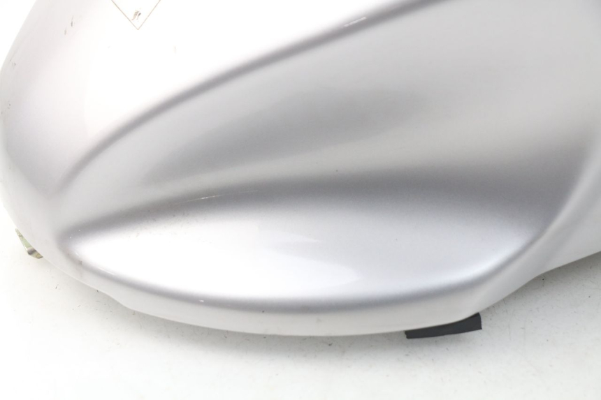 photo de RESERVOIR ESSENCE TRIUMPH SPRINT ST ABS 1050 (2005 - 2007) - Marquages et références