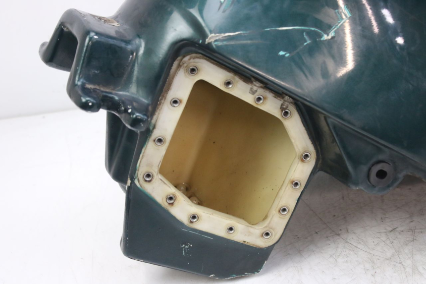 photo de RESERVOIR ESSENCE TRIUMPH SPRINT ST 955 (1999 - 2001) - Pièce contrôlée