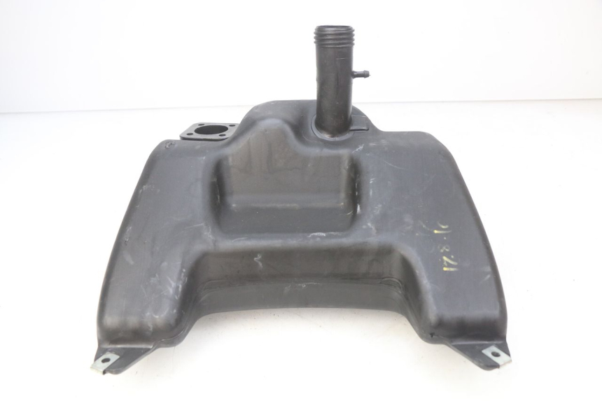 photo de RESERVOIR ESSENCE APRILIA SR 2T 50 (2018 - 2022) - Zoom état d’usage