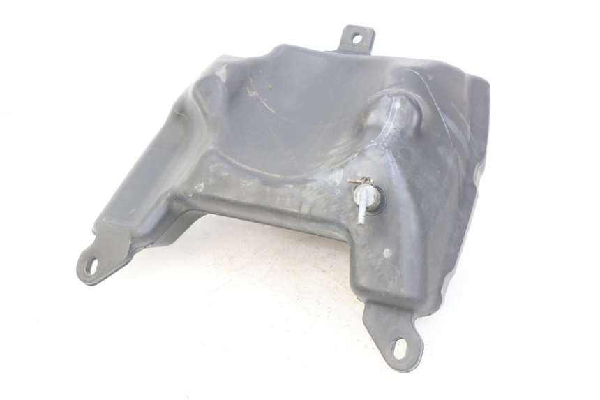 photo de RESERVOIR ESSENCE APRILIA SR 2T 50 (2012 - 2017) - Détail de la pièce