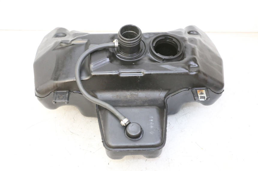 photo de RESERVOIR ESSENCE APRILIA SR R 2T LC 50 (2018 - 2021) - Autre angle de vue