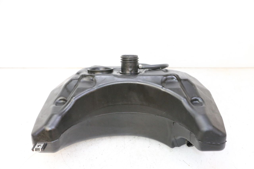 photo de RESERVOIR ESSENCE APRILIA SR R 2T LC 50 (2018 - 2021) - Vue d’ensemble