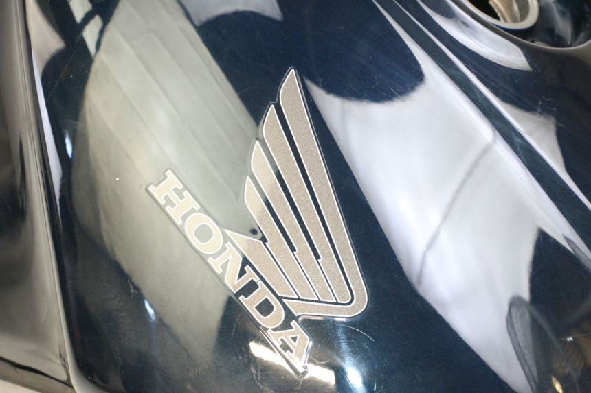 photo de RESERVOIR ESSENCE HONDA ST PAN EUROPEAN 1300 (2002 - 2013) - Vue produit