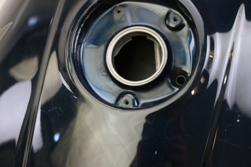 photo de RESERVOIR ESSENCE HONDA ST PAN EUROPEAN 1300 (2002 - 2013) - Zoom état d’usage