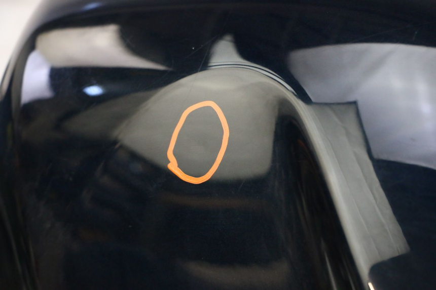 photo de RESERVOIR ESSENCE HONDA ST PAN EUROPEAN 1300 (2002 - 2013) - Autre angle de vue