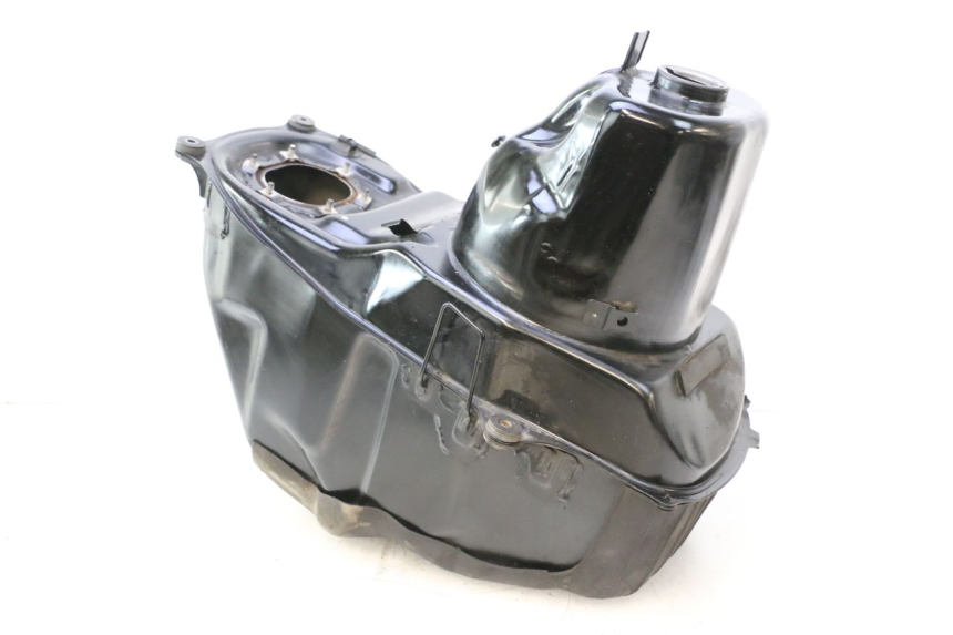 photo de RESERVOIR ESSENCE HONDA ST PAN EUROPEAN 1100 (1990 - 2002) - Vue principale