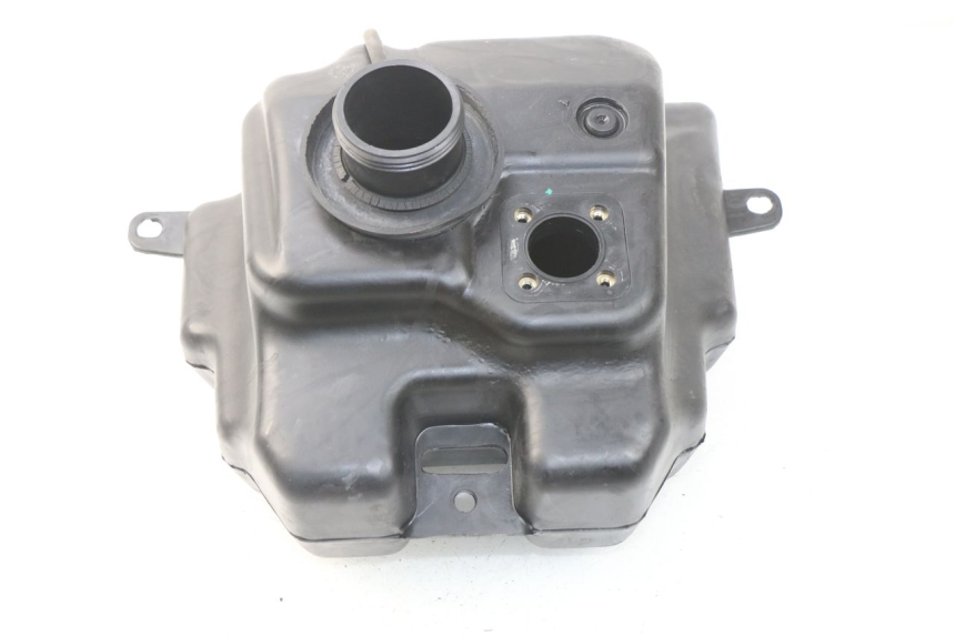 photo de RESERVOIR ESSENCE PEUGEOT STREETZONE 2T 50 (2014 - 2019) - Vue principale