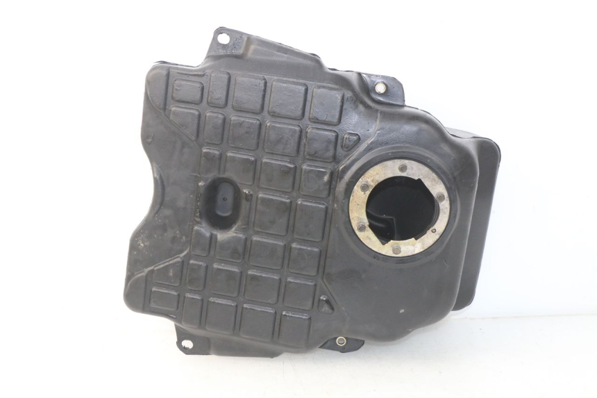 photo de RESERVOIR ESSENCE PEUGEOT SV 80 (1993 - 1997) - Vue principale