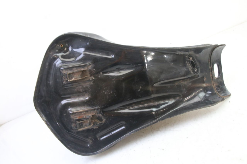photo de RESERVOIR ESSENCE YAMAHA TDR DELTABOX 125 (1997 - 2003) - Vue rapprochée