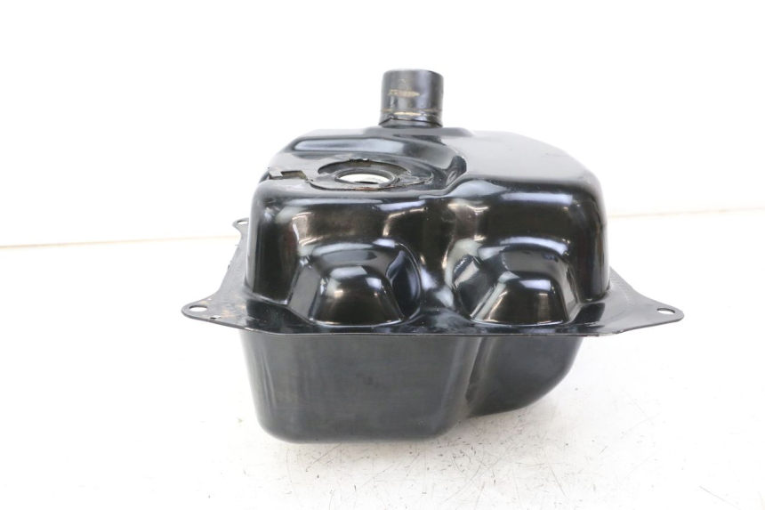 photo de RESERVOIR ESSENCE TNT MOTOR ROMA 10' 2T 50 (2011 - 2018) - Détail de la pièce