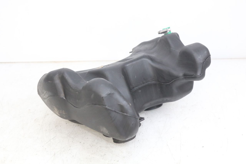 photo de RESERVOIR ESSENCE PEUGEOT TREKKER 50 (1998 - 2004) - Détail de la pièce