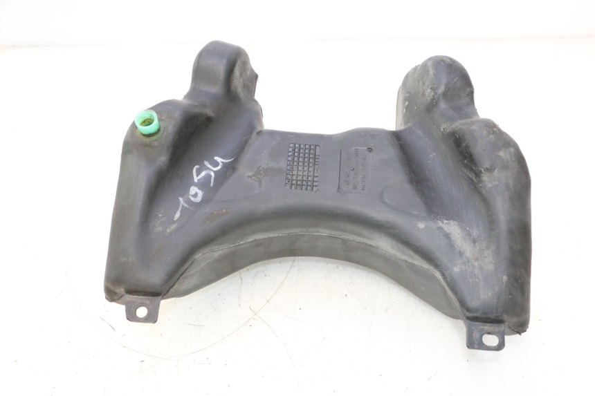 photo de RESERVOIR ESSENCE PEUGEOT TREKKER 50 (1995 - 2004) - Détail de la pièce