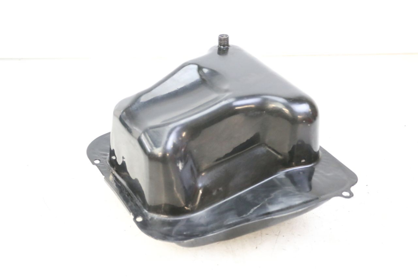 photo de RESERVOIR ESSENCE PEUGEOT TWEET 4T 50 (2018 - 2022) - Gros plan technique