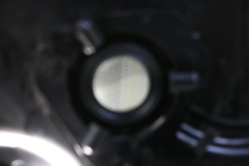 photo de RESERVOIR ESSENCE PEUGEOT TWEET 4T 50 (2014 - 2019) - Autre angle de vue