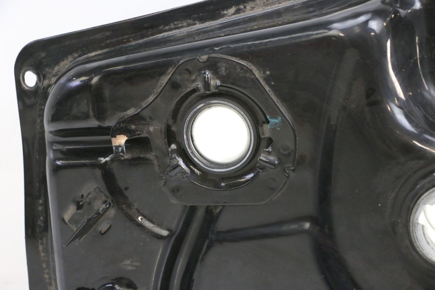 photo de RESERVOIR ESSENCE PEUGEOT TWEET PRO EFI 4T 50 (2021 - 2022) - Pièce contrôlée