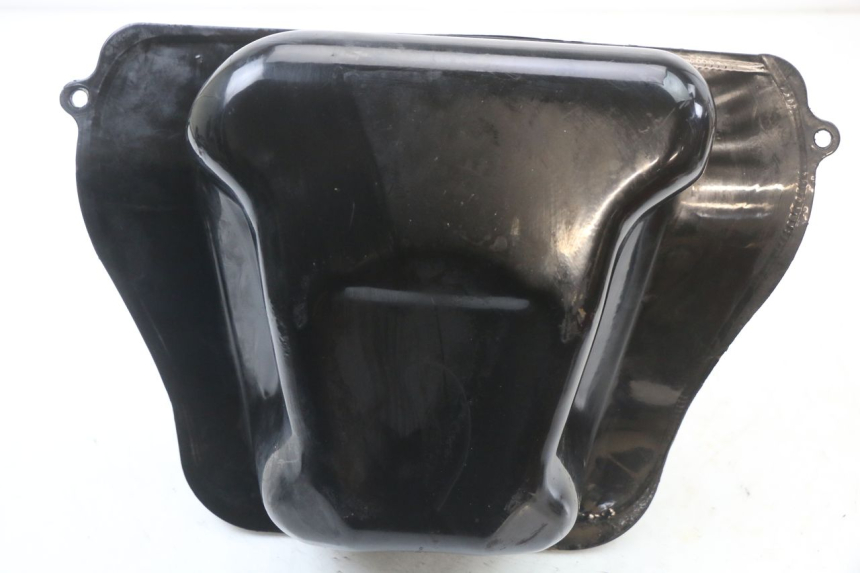 photo de RESERVOIR ESSENCE PEUGEOT TWEET 125 (2018 - 2021) - Autre angle de vue