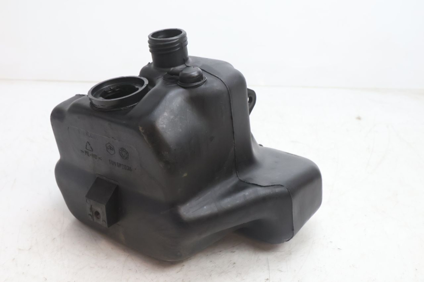 photo de RESERVOIR ESSENCE PIAGGIO TYPHOON 50 (2000 - 2009) - Vue principale