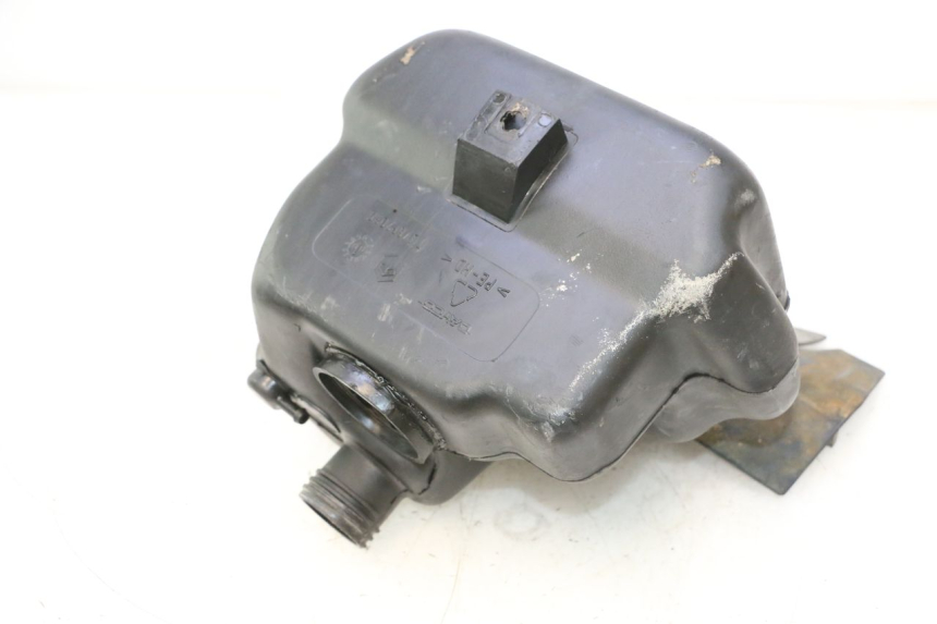 photo de RESERVOIR ESSENCE PIAGGIO TYPHOON 50 (2000 - 2009) - Zoom état d’usage