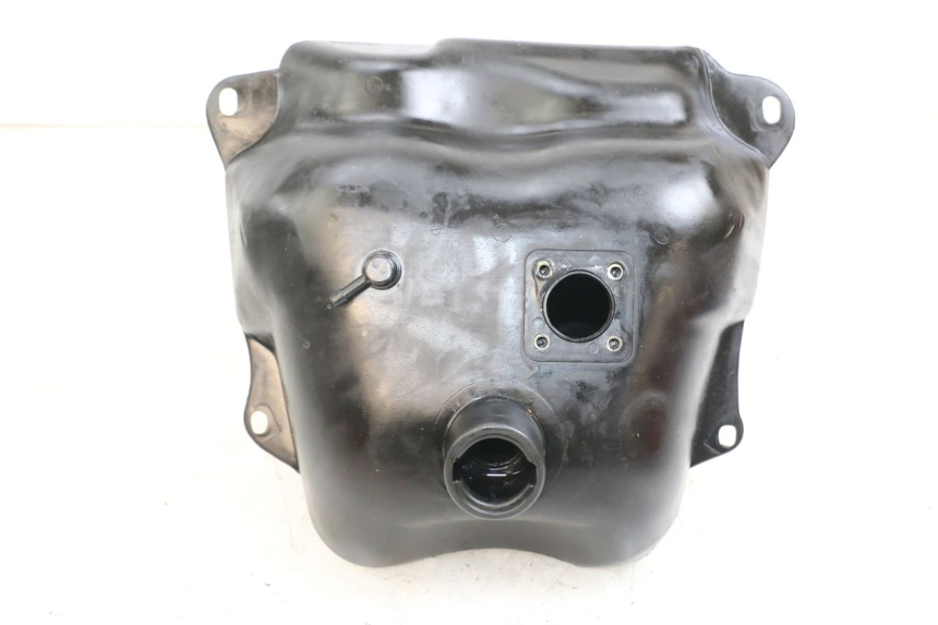 photo de RESERVOIR ESSENCE PEUGEOT V-CLIC VCLIC 50 (2007 - 2013) - Zoom état d’usage