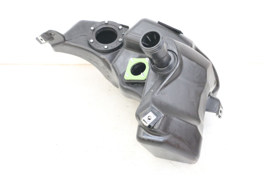 photo de RESERVOIR ESSENCE PIAGGIO VESPA PRIMAVERA 4T 50 (2021 - 2024) - Vue principale