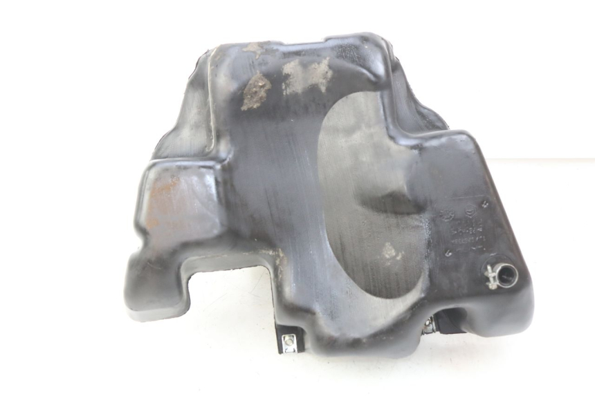 photo de RESERVOIR ESSENCE PIAGGIO VESPA S 2T 50 (2007 - 2014) - Zoom état d’usage