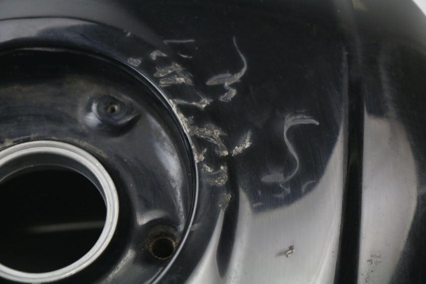 photo de RESERVOIR ESSENCE HONDA VFR F 1200 (2010 - 2015) - Vue d’ensemble