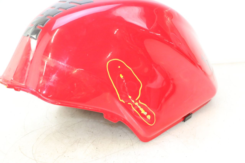photo de RESERVOIR ESSENCE HONDA VFR FI RC46 800 (1998 - 2001) - Autre angle de vue
