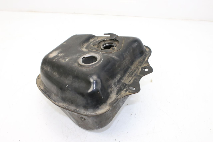 photo de RESERVOIR ESSENCE EUROCKA VIRTUALITY GT 4T 50 (2011 - 2017) - Détail de la pièce