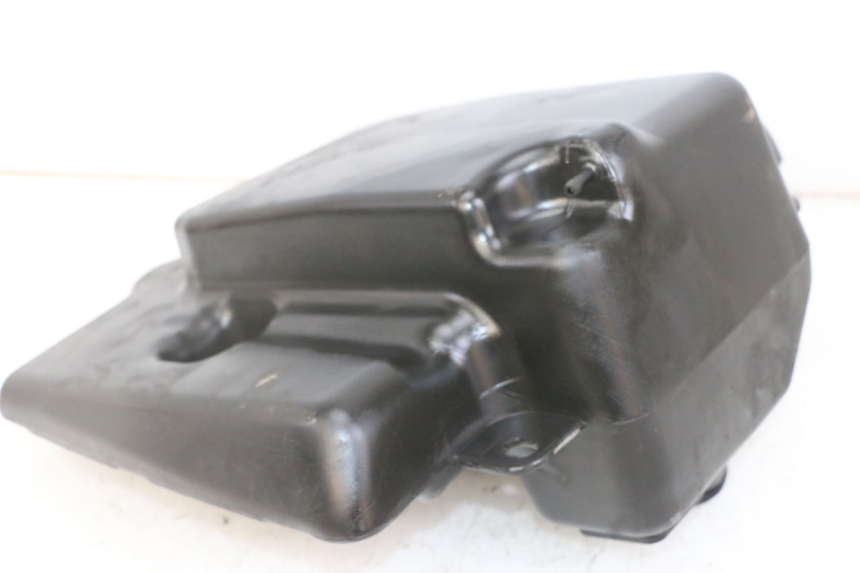photo de RESERVOIR ESSENCE PEUGEOT VIVACITY NEW 2T 50 (2008 - 2017) - Zoom état d’usage