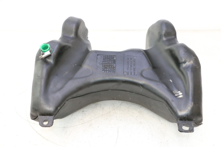 photo de RESERVOIR ESSENCE PEUGEOT VIVACITY 50 (2004 - 2009) - Détail de la pièce