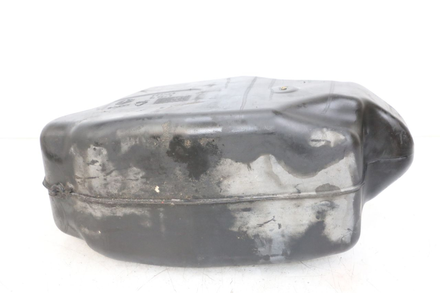 photo de RESERVOIR ESSENCE PIAGGIO X10 125 (2012 - 2017) - Détail de la pièce