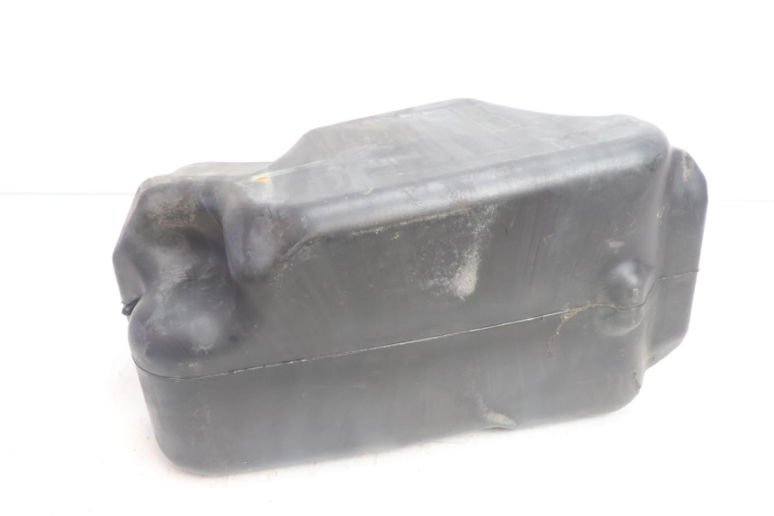 photo de RESERVOIR ESSENCE PIAGGIO X9 AMALFI 180 (2000 - 2003) - État de surface