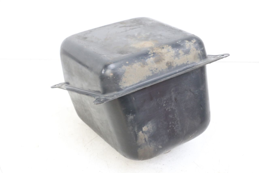 photo de RESERVOIR ESSENCE KYMCO XCITING 250 (2006 - 2009) - Détail de la pièce