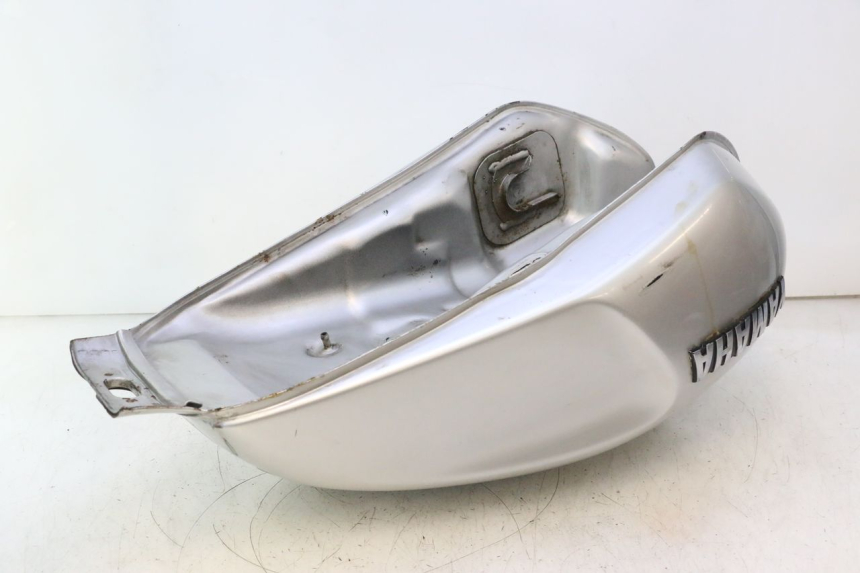photo de RESERVOIR ESSENCE YAMAHA XJR 1300 (1998 - 2002) - Inspection visuelle