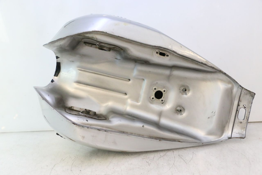 photo de RESERVOIR ESSENCE YAMAHA XJR 1300 (1998 - 2002) - Vue principale