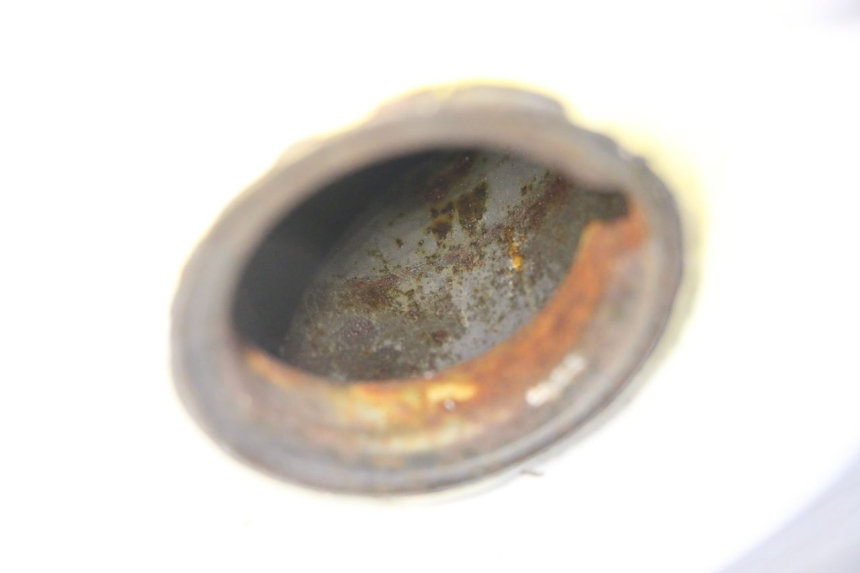 photo de RESERVOIR ESSENCE HONDA XLV VARADERO 125 (2000 - 2006) - Détails caractéristiques