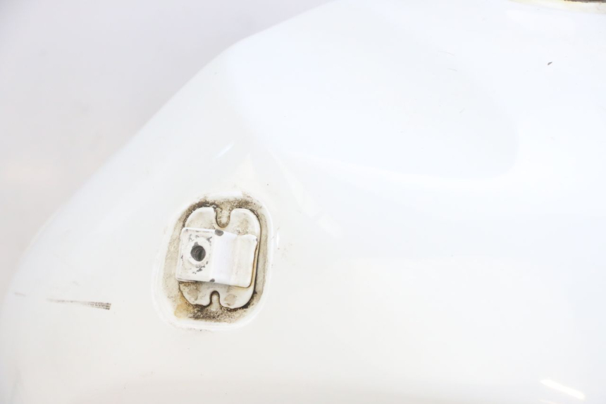 photo de RESERVOIR ESSENCE HONDA XLV VARADERO 125 (2000 - 2006) - Autre angle de vue